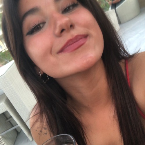 ipek ç.