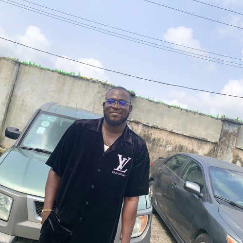 okemena m. profile photo