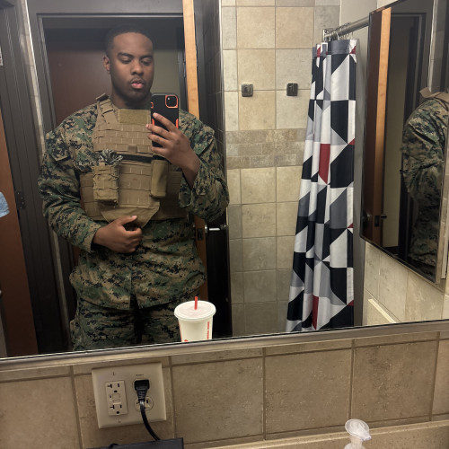 Damon H. profile photo