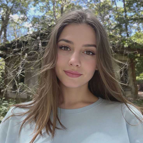 lucy S. profile photo
