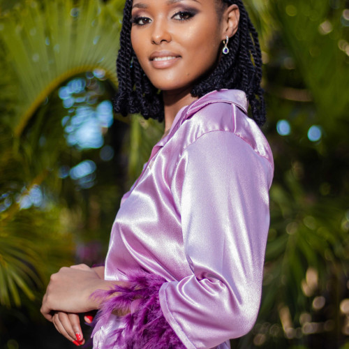 Everlyne w. profile photo
