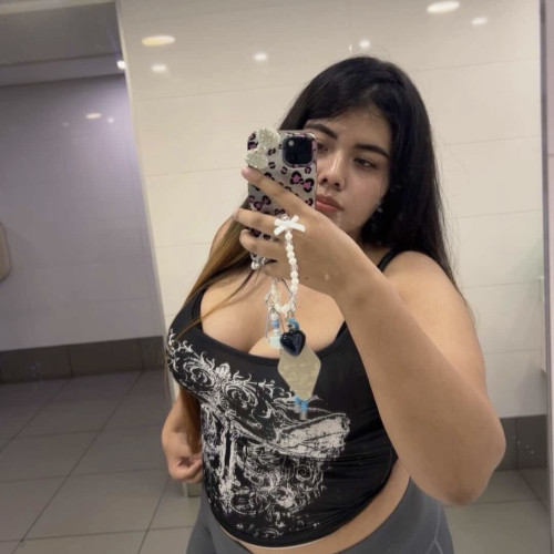 lea l. profile photo