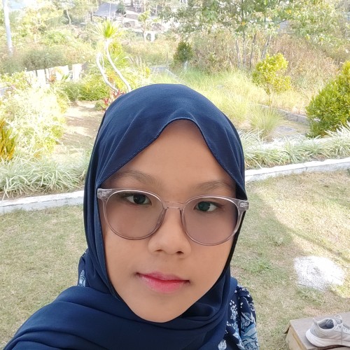 emryn m. profile photo