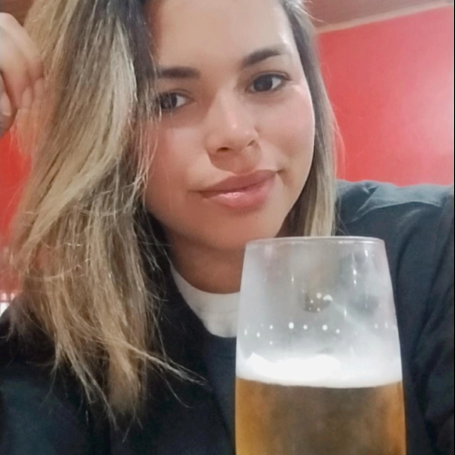 Flávia   R.