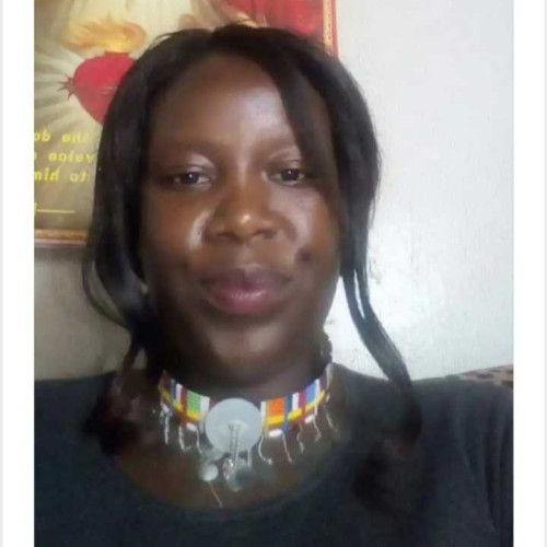 Carolyne J. profile photo