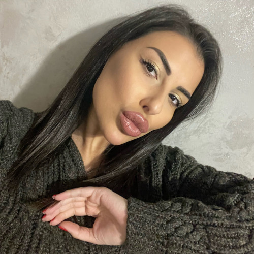 Nickie F. profile photo