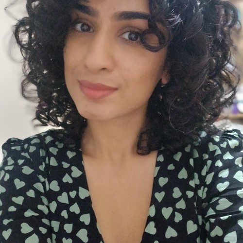 Roshina H.