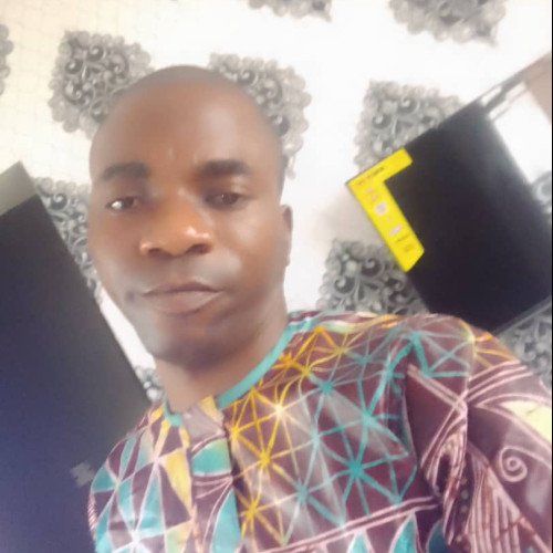 Oluwole  F.