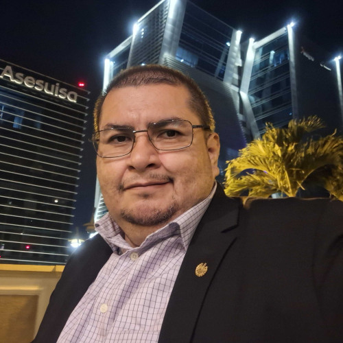 mauricio C. profile photo
