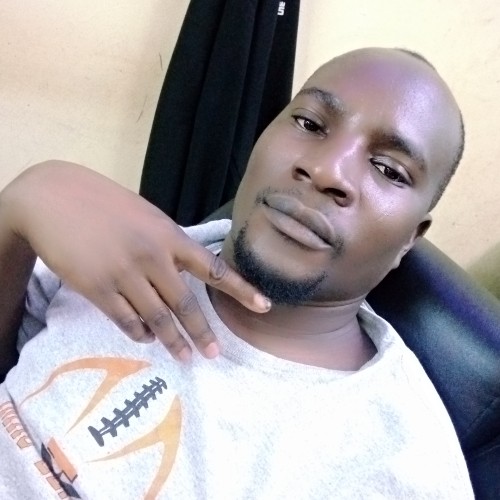 Elly  M. profile photo