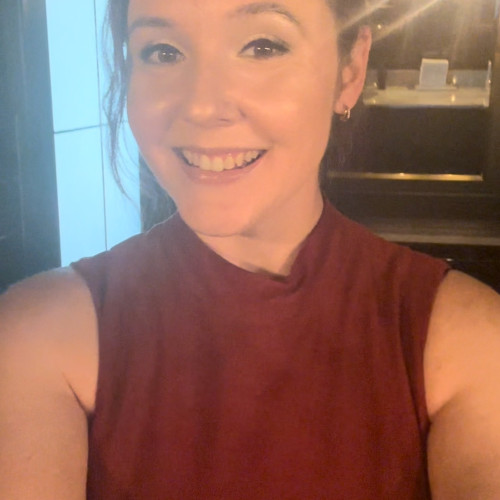 Stephanie J. profile photo