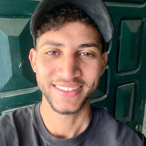 Larbi E. profile photo