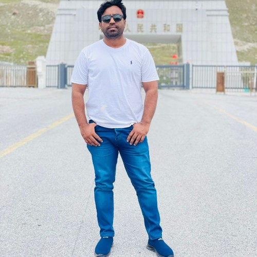 Hassan R. profile photo