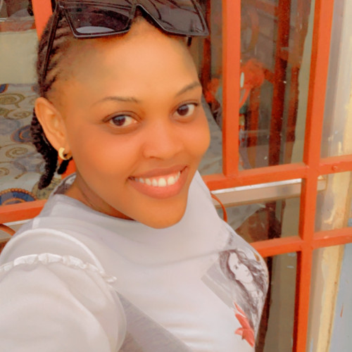 Esther  E. profile photo