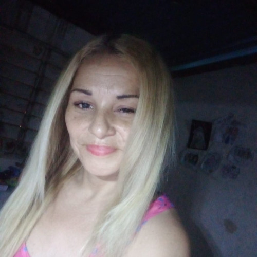 Mirian l. profile photo