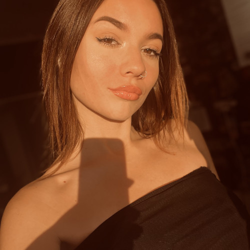 emma b. profile photo