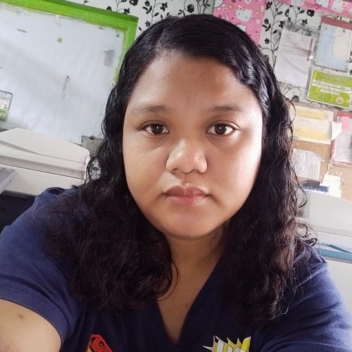 Winnieka B.