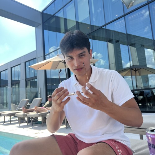 Alejandro F.