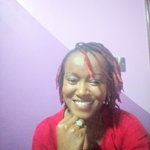 Evah W. profile photo