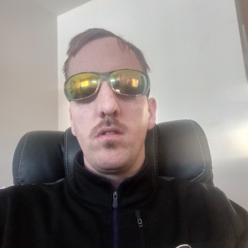 Charles  E. profile photo