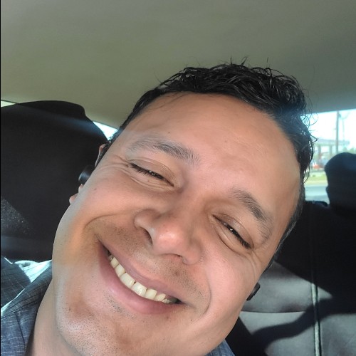 Ismael  R.