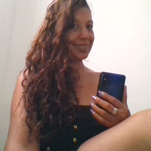 Adriana R.