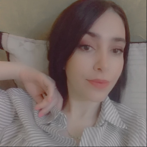 Lily L.