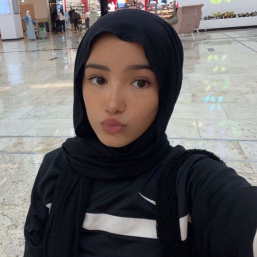 Husna  A.