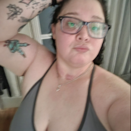 Violet F. profile photo