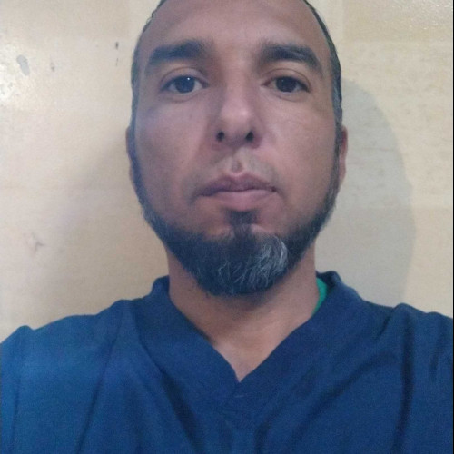 Roberto l. profile photo