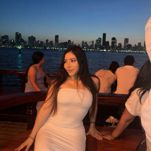 Mariana R.