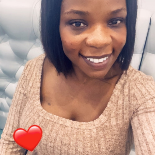 Veronica  M. profile photo