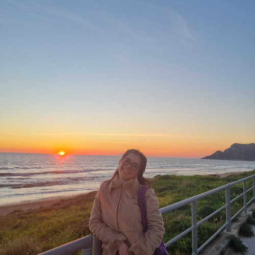 Viviana C. profile photo