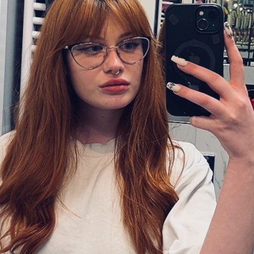 Julia C. profile photo