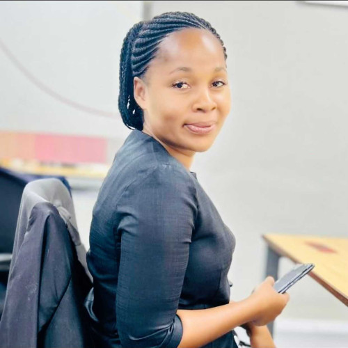 GLORIA M. profile photo