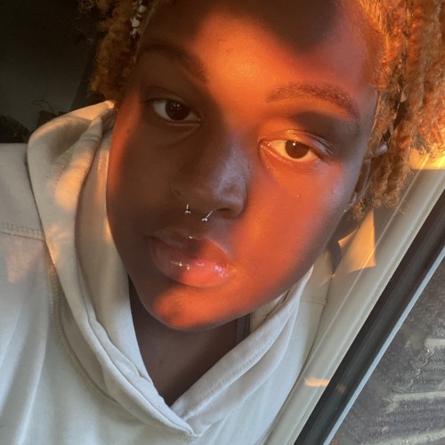Jahnika W.