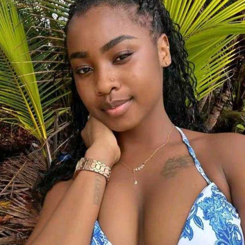 monsha m. profile photo