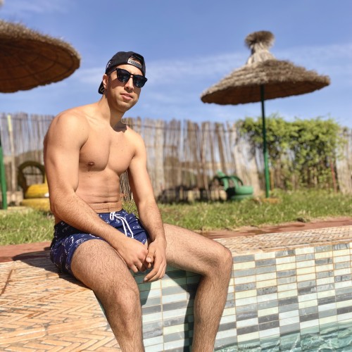 Younes E.