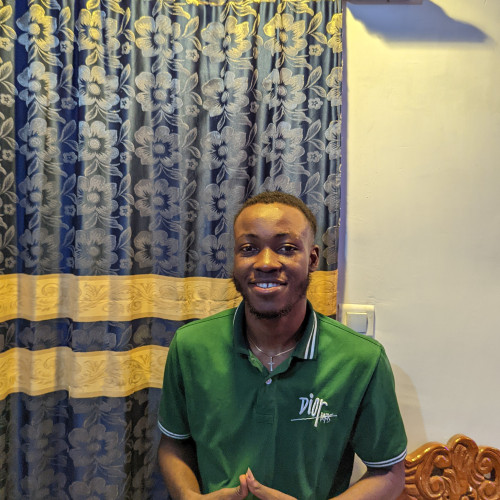 Ngomeseng  B. profile photo