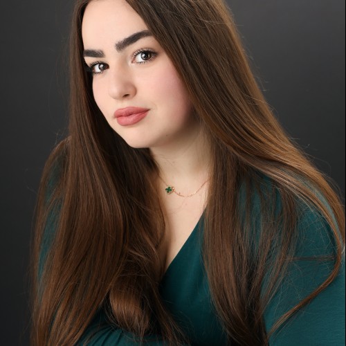 Jovana J.