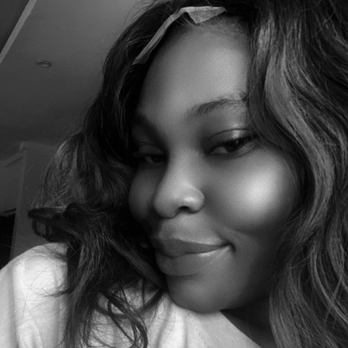 Tessy  E. profile photo