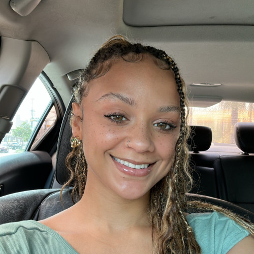 Liana J. profile photo