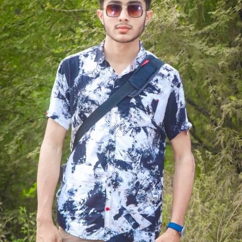 Bilal  R.