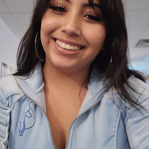 Desarae  R.