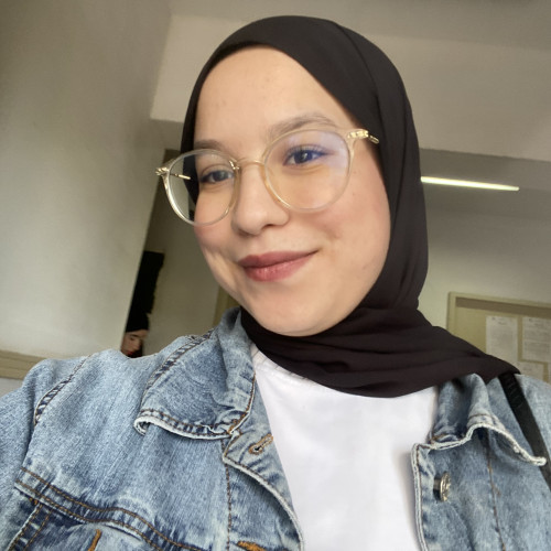 Farah S. profile photo