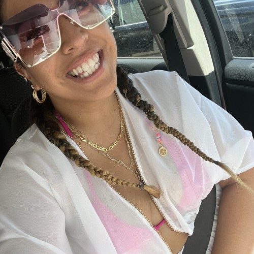 Claudia  E.