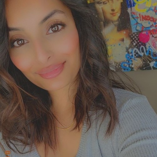 natasha l. profile photo