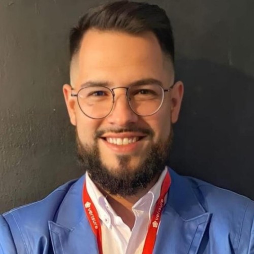 Roberto J. profile photo