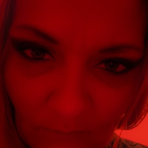 Nicola  S.