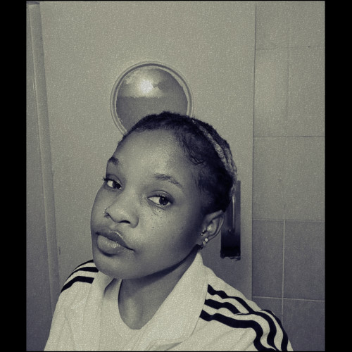 villenah e. profile photo